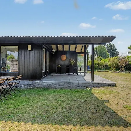 Anelle - 100m From The Sea By Interhome Semesterbostad